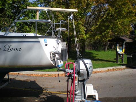 outboard motor lift for sailboat